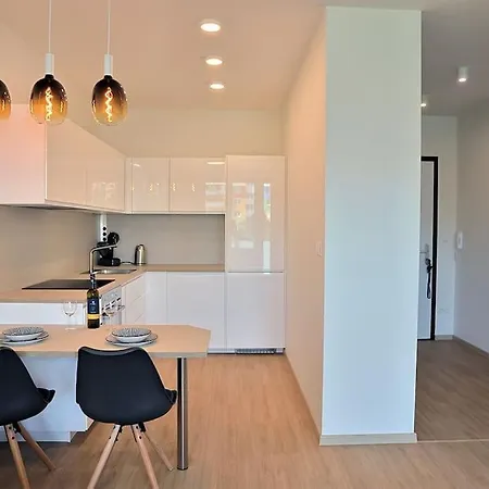 Luxury 2 Nr4 By Bratislavatrip Apartamento Bratislava