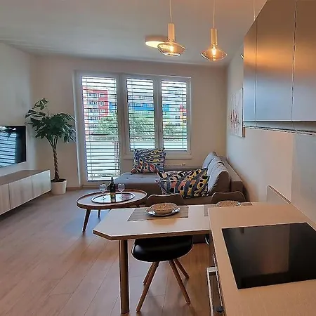 Luxury 2 Nr4 By Bratislavatrip Apartamento Bratislava